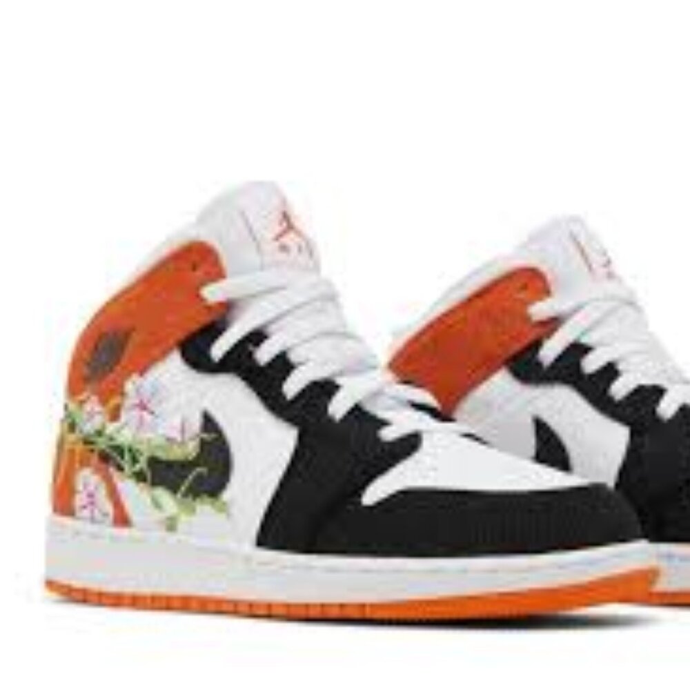 Nike Jordan 1 Mid SE Shoes Kids Size 4.5